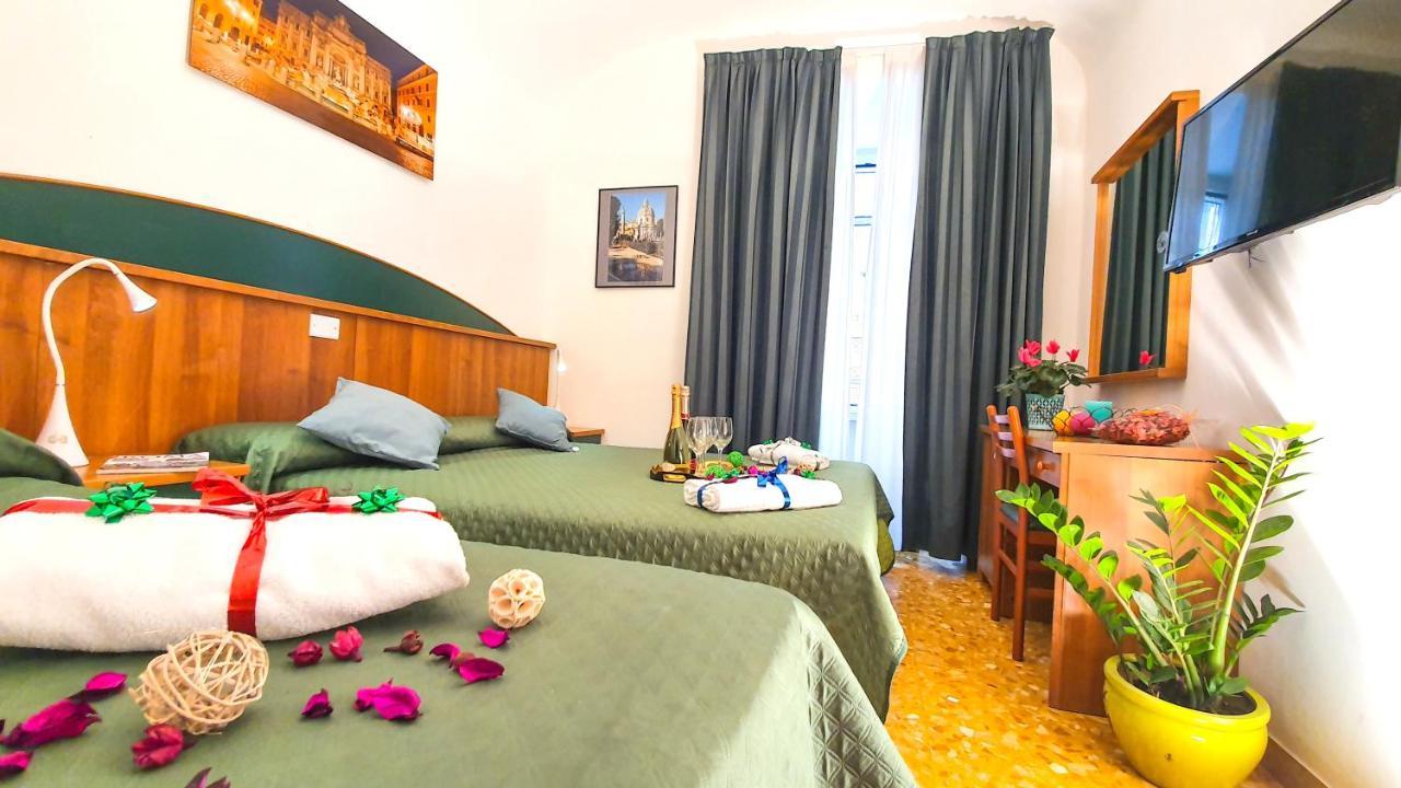 Отель A Casa Simpatia - A Richiesta Parcheggio Gratuito ! Рим Экстерьер фото