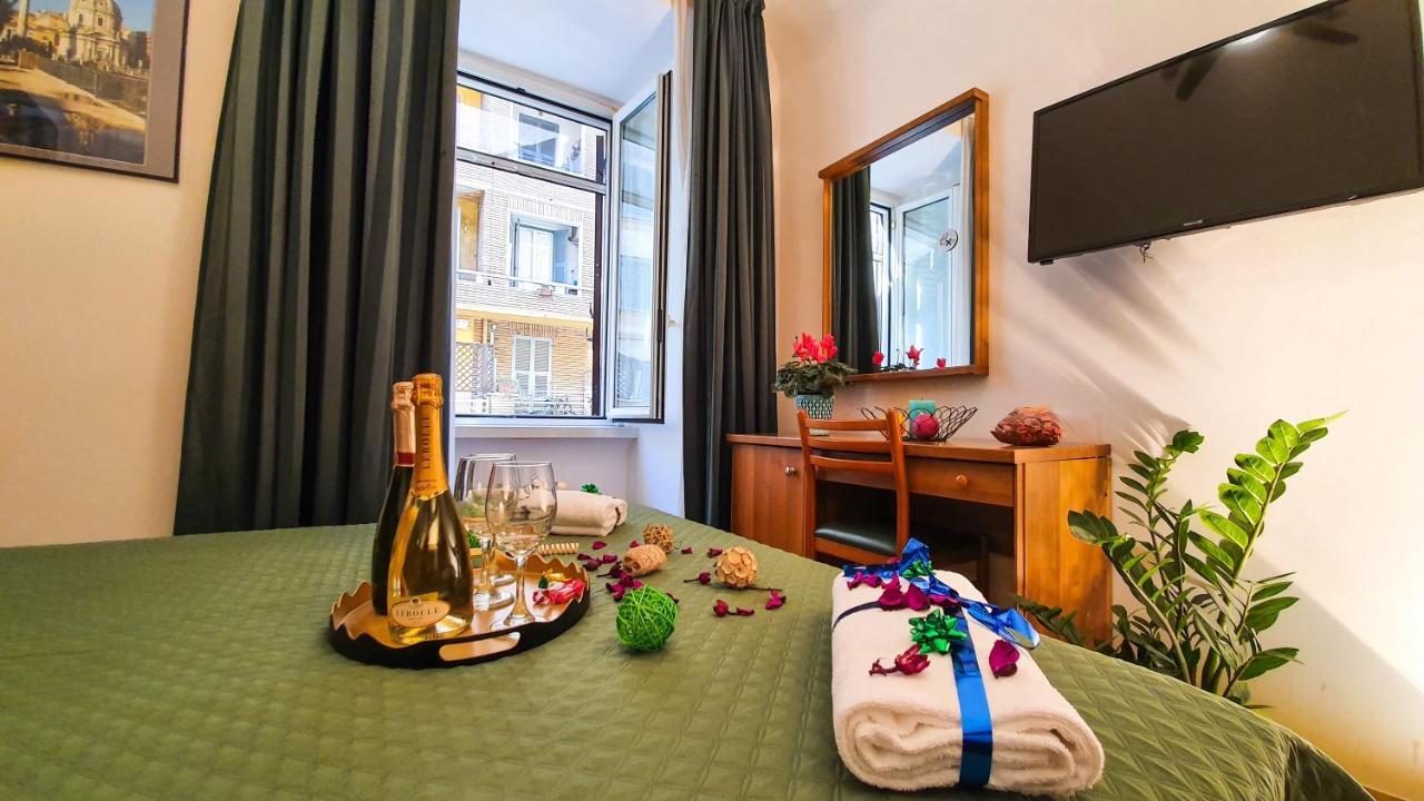 Отель A Casa Simpatia - A Richiesta Parcheggio Gratuito ! Рим Экстерьер фото